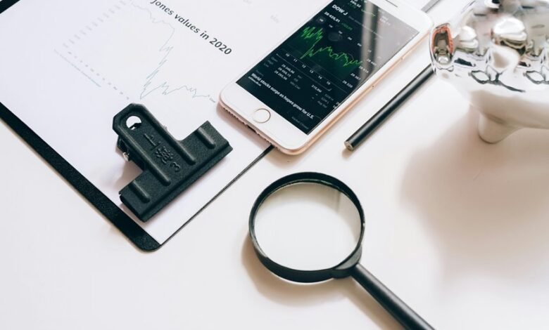 breaking information about phone reviews