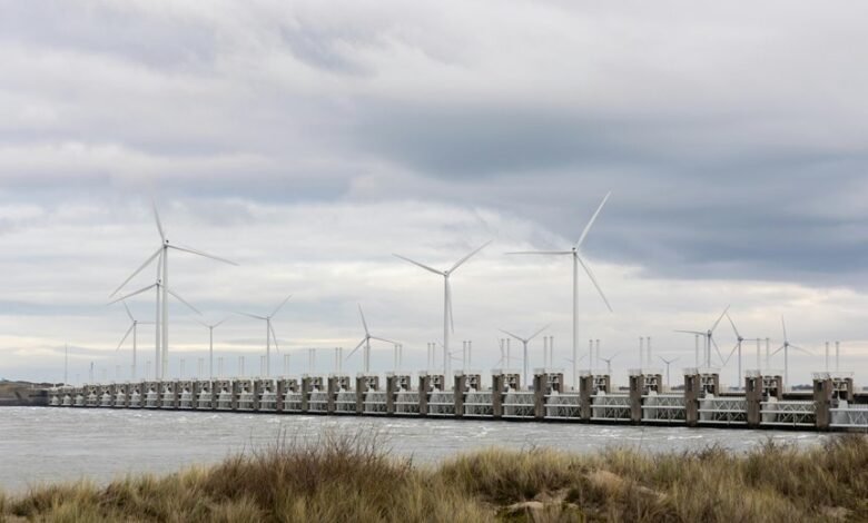 hypernova surge innovation lane